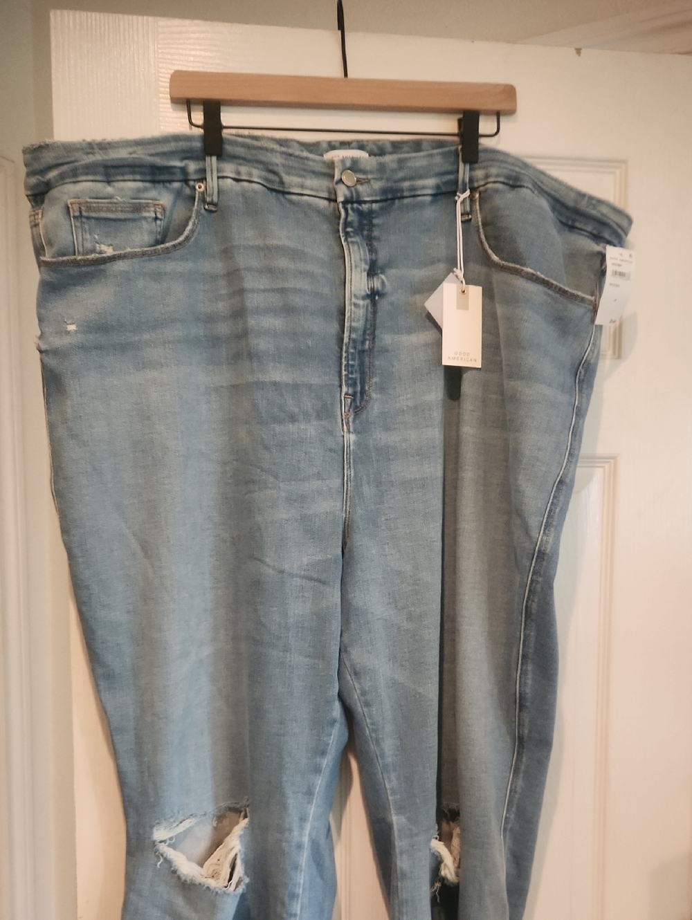 NWT Good American Plus Sz 30 Good Curve Straight Distressed Denim Jeans Inseam28 - Picture 3 of 10